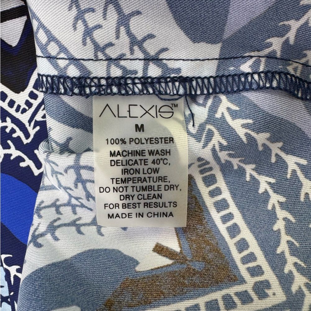 ALEXIS Robbie Belted Romper in Santorini Print Size Medium - Picture 8 of 9